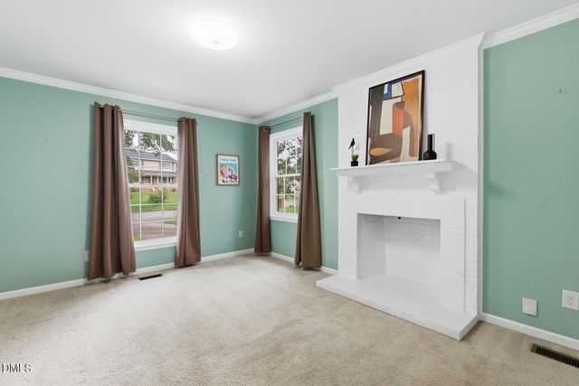 2021 Fox Run Road, Burlington, NC 27215