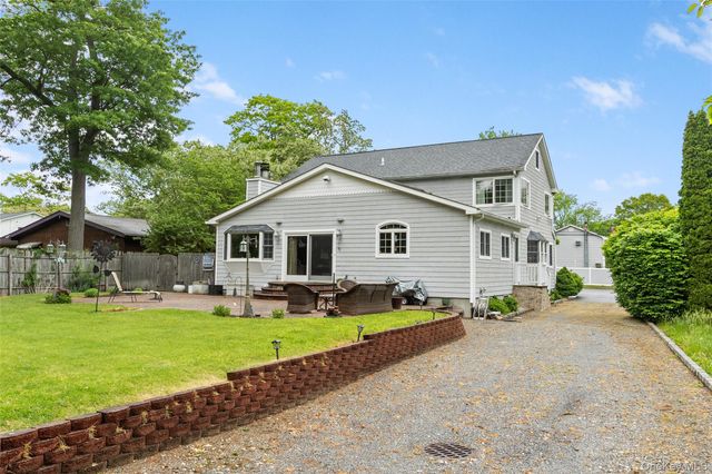 1414 Illinois Avenue, Bay Shore, NY 11706