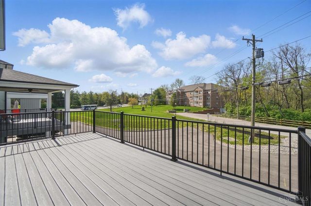 9324 Old Plainfield Road, Blue Ash, OH 45236