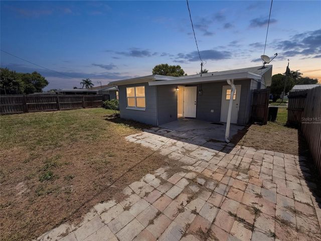 3511 CAMBRIDGE STREET, New Port Richey, FL 34652