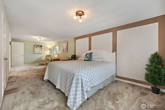 606 SW 302nd Street, Federal Way, WA 98023