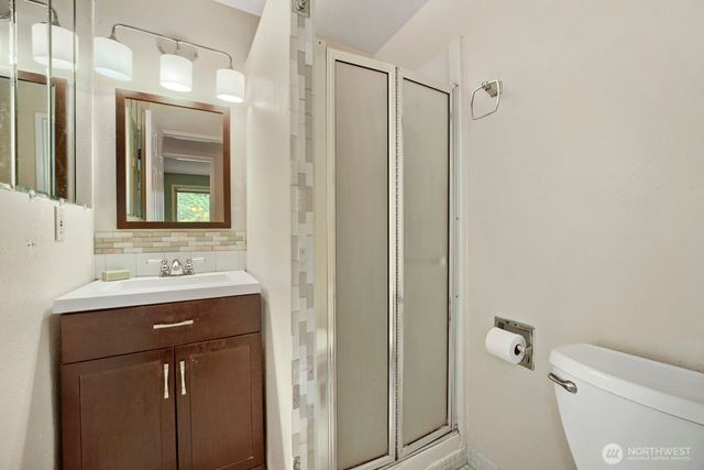 606 SW 302nd Street, Federal Way, WA 98023