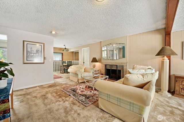 606 SW 302nd Street, Federal Way, WA 98023