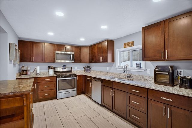 29 Wabash Ave, South Fayette, PA 15064