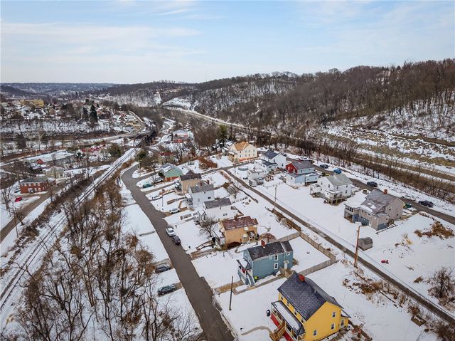 29 Wabash Ave, South Fayette, PA 15064