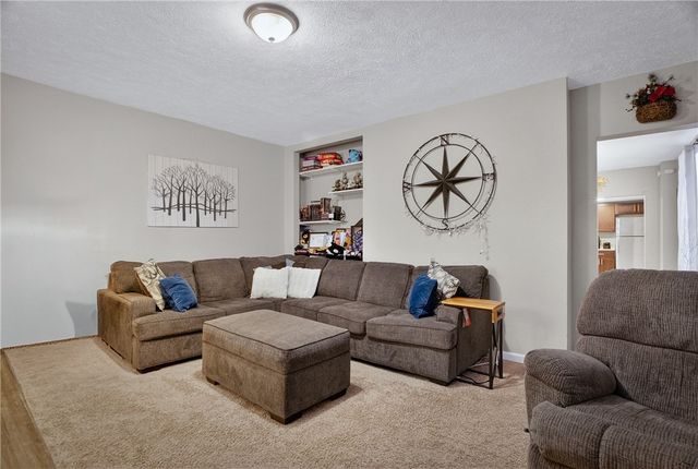 29 Wabash Ave, South Fayette, PA 15064