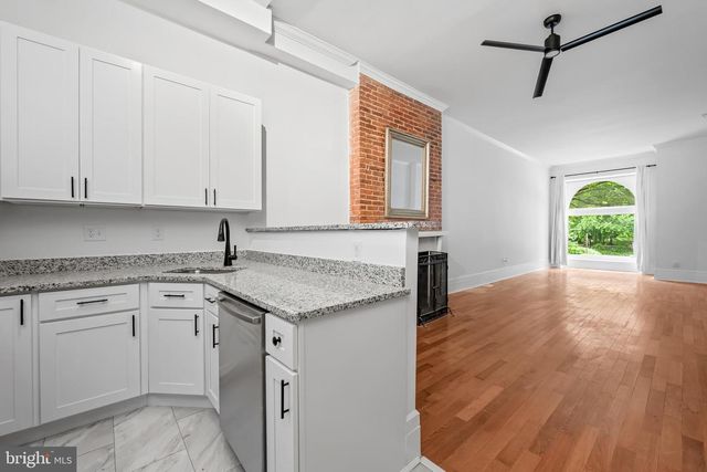 2024 PARK AVE, Baltimore, MD 21217
