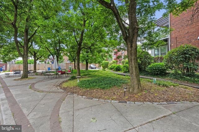 2024 PARK AVE, Baltimore, MD 21217