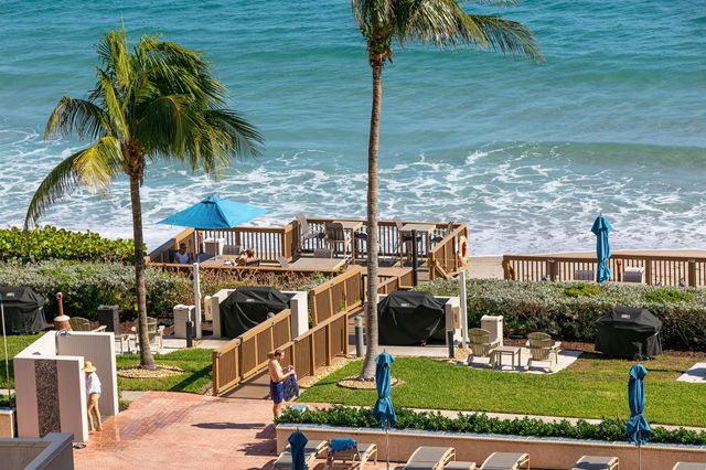 1147 Hillsboro Mile 803, Hillsboro Beach, FL 33062