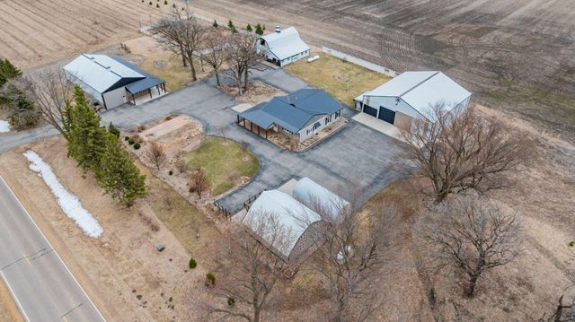 90917 240th Street, Austin, MN 55912