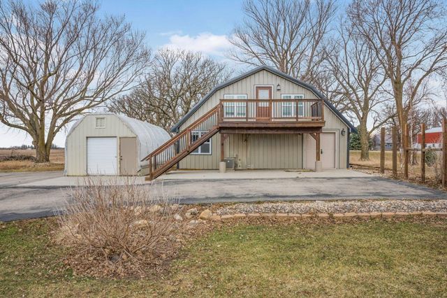 90917 240th Street, Austin, MN 55912