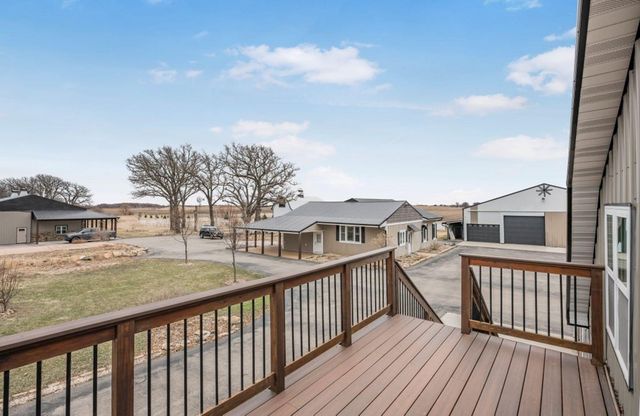 90917 240th Street, Austin, MN 55912