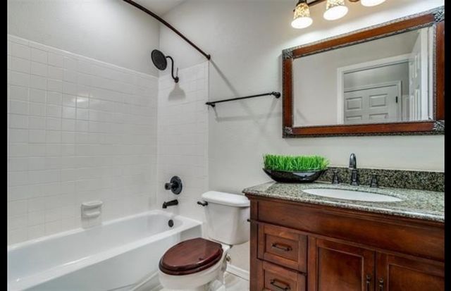 2032 Signal Ridge Place, Rockwall, TX 75032