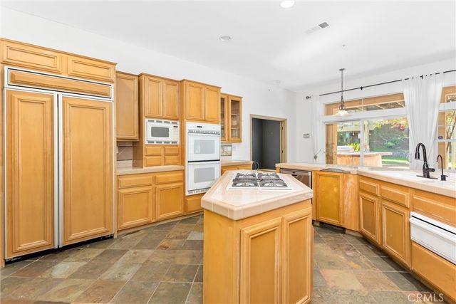 1388 Brandon Court, Redlands, CA 92373