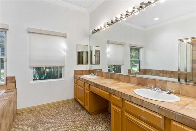 1388 Brandon Court, Redlands, CA 92373