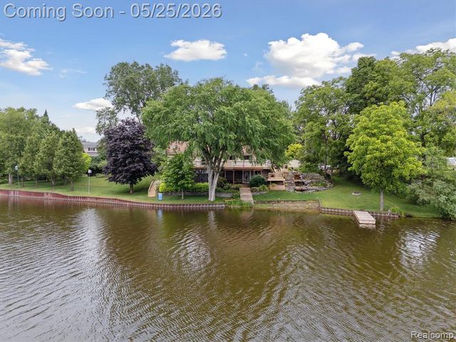3817 Lake Lapeer Drive, Metamora, MI 48455