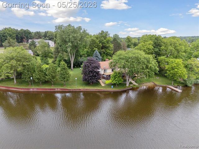 3817 Lake Lapeer Drive, Metamora, MI 48455