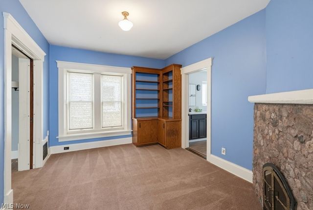 102 Marvin Avenue, Akron, OH 44302