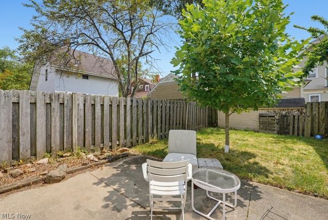102 Marvin Avenue, Akron, OH 44302