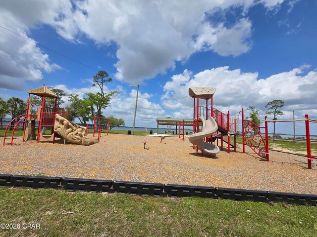 744 N Bay Drive, Lynn Haven, FL 32444