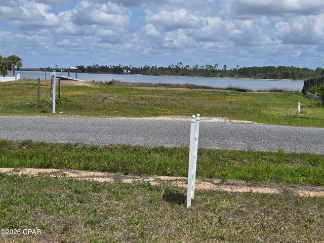 744 N Bay Drive, Lynn Haven, FL 32444