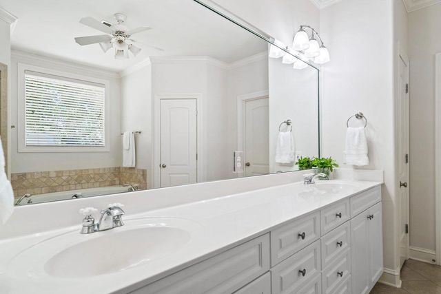 3147 SADDLEGAIT CV, Germantown, TN 38138
