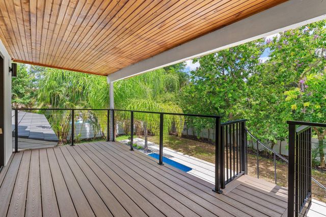 2668 NW 41st Street, Boca Raton, FL 33434