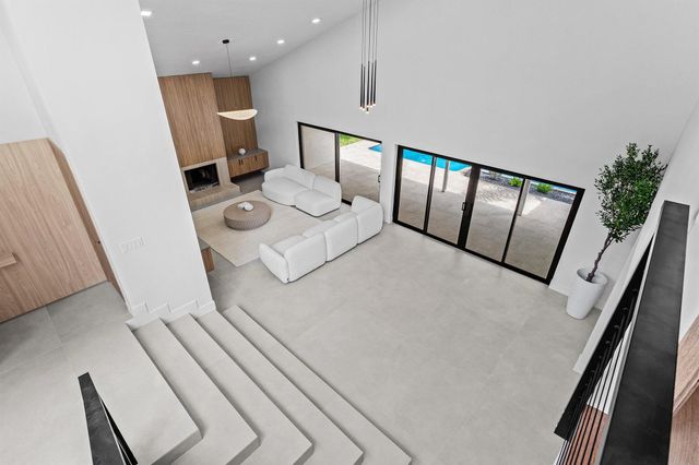 2668 NW 41st Street, Boca Raton, FL 33434