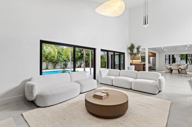 2668 NW 41st Street, Boca Raton, FL 33434