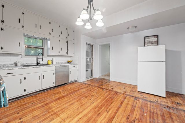 817 W Long Street, Stephenville, TX 76401