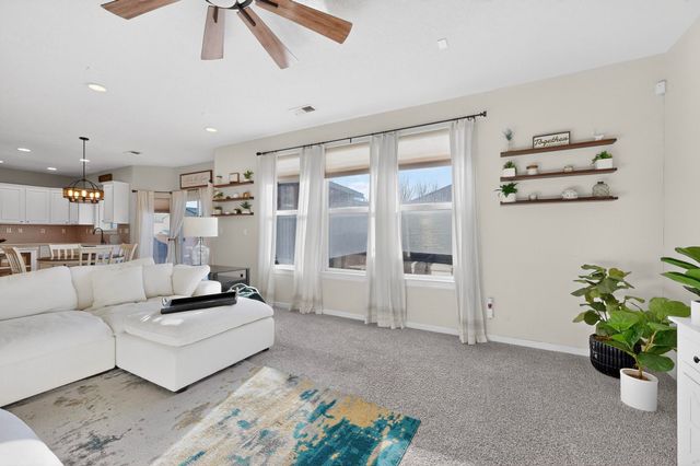 7121 Fairbanks Drive NE, Rio Rancho, NM 87144