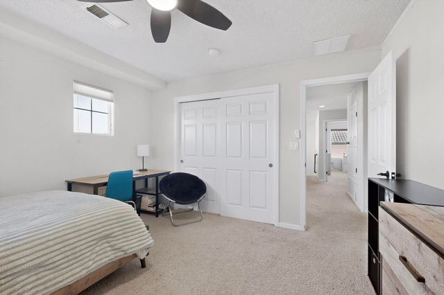 7121 Fairbanks Drive NE, Rio Rancho, NM 87144