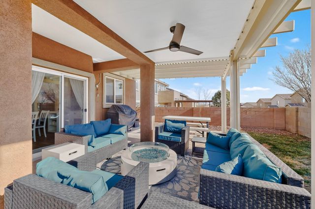 7121 Fairbanks Drive NE, Rio Rancho, NM 87144