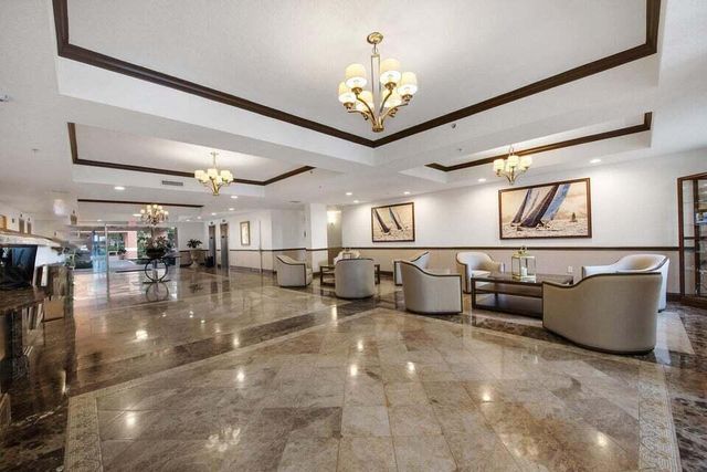 1805 N Flagler Drive 107, West Palm Beach, FL 33407