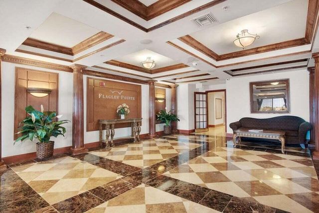 1805 N Flagler Drive 107, West Palm Beach, FL 33407