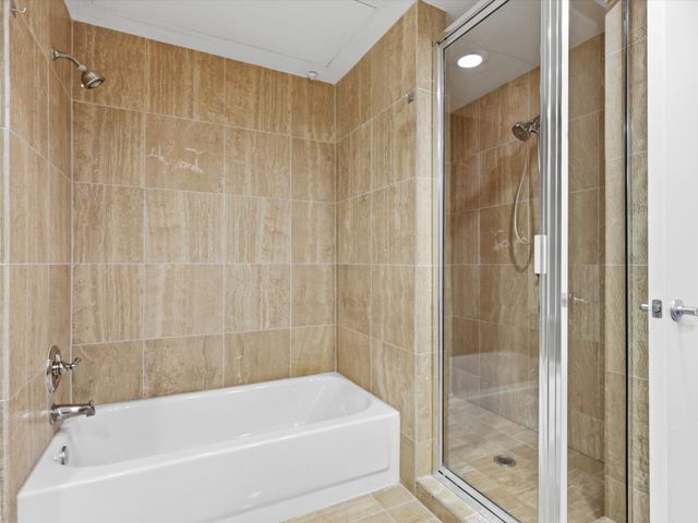 4122 Avondale Avenue 204, Dallas, TX 75219