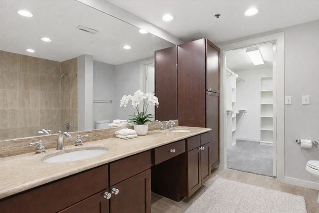 4122 Avondale Avenue 204, Dallas, TX 75219