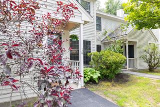 34 Woodland Green, Rochester, NH 03868