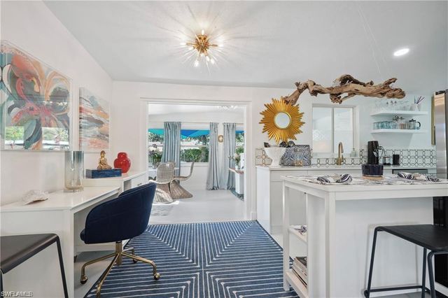 1340 Delmar LN, Naples, FL 34104