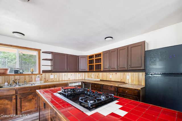 346 Old Range Rd, Clark Fork, ID 83811