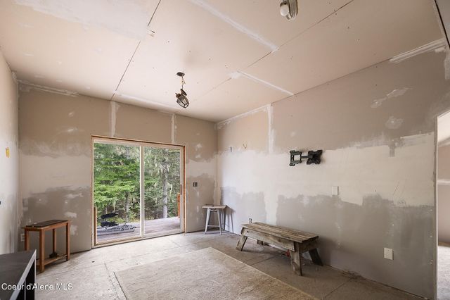 346 Old Range Rd, Clark Fork, ID 83811