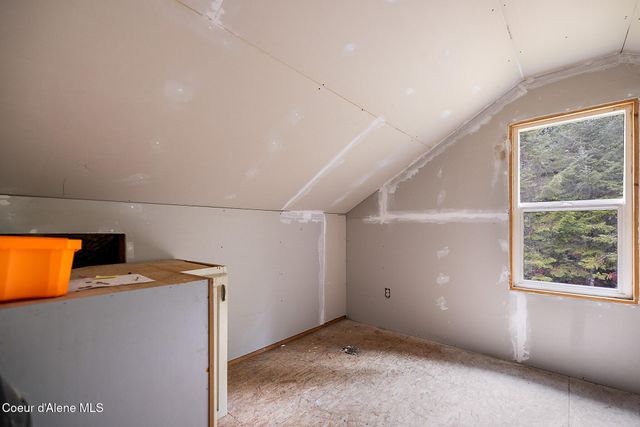 346 Old Range Rd, Clark Fork, ID 83811