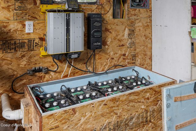 346 Old Range Rd, Clark Fork, ID 83811