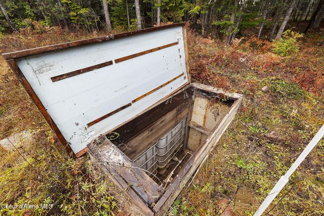 346 Old Range Rd, Clark Fork, ID 83811