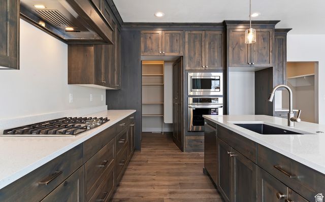 589 E 3800 N, North Ogden, UT 84414