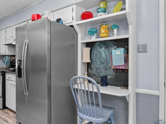 1005 Warren DR, Marshall, TX 75672