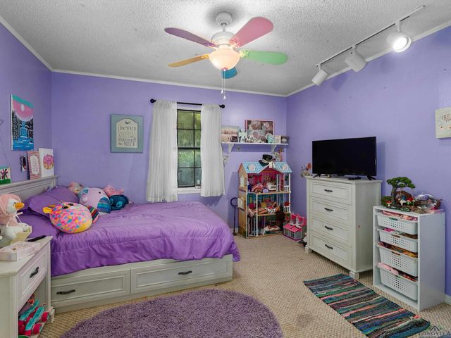 1005 Warren DR, Marshall, TX 75672