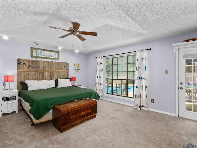 1005 Warren DR, Marshall, TX 75672