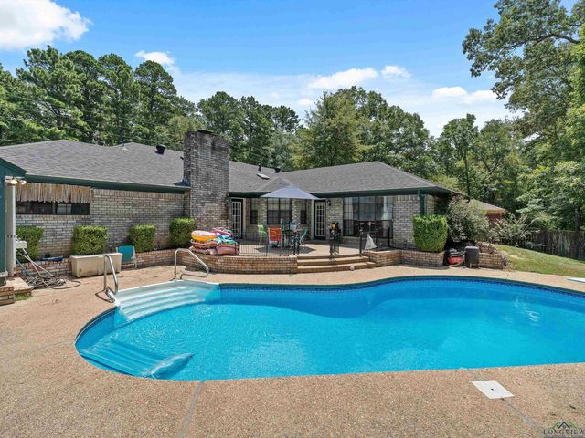 1005 Warren DR, Marshall, TX 75672