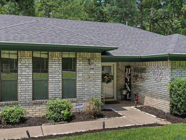 1005 Warren DR, Marshall, TX 75672